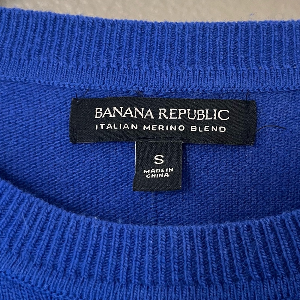 Banana Republic Royal Blue Knit Top - Picture 2 of 3
